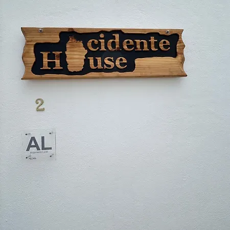Ocidente House Apartmán *