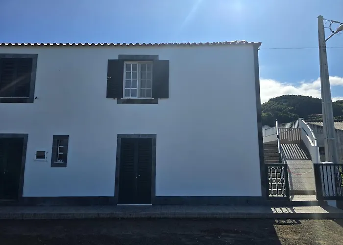 Ocidente House Santa Cruz das Flores